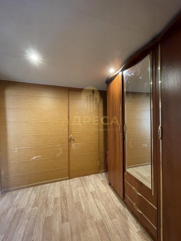 В продаже Дом с земельным участком, ИЖС , все в собственности, документы в порядке, обременений нет. - Южный Урал