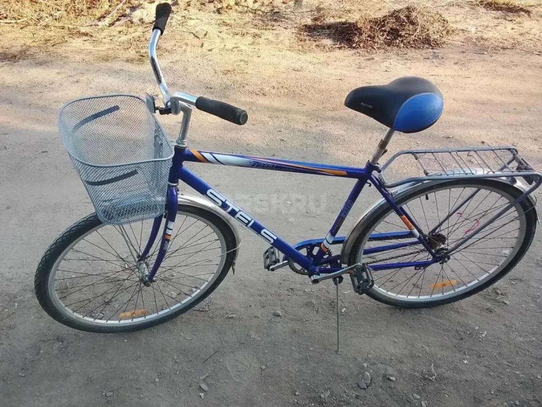 Продам велосипед STELS навигатор 300 камеры целые покрышки хорошие новая корзина, новая цепь, новые - Орск