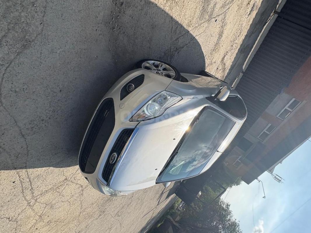 Продам Ford Focus 2 рестайлинг 
Комплектация Chia 
Подробности по телефону - Орск