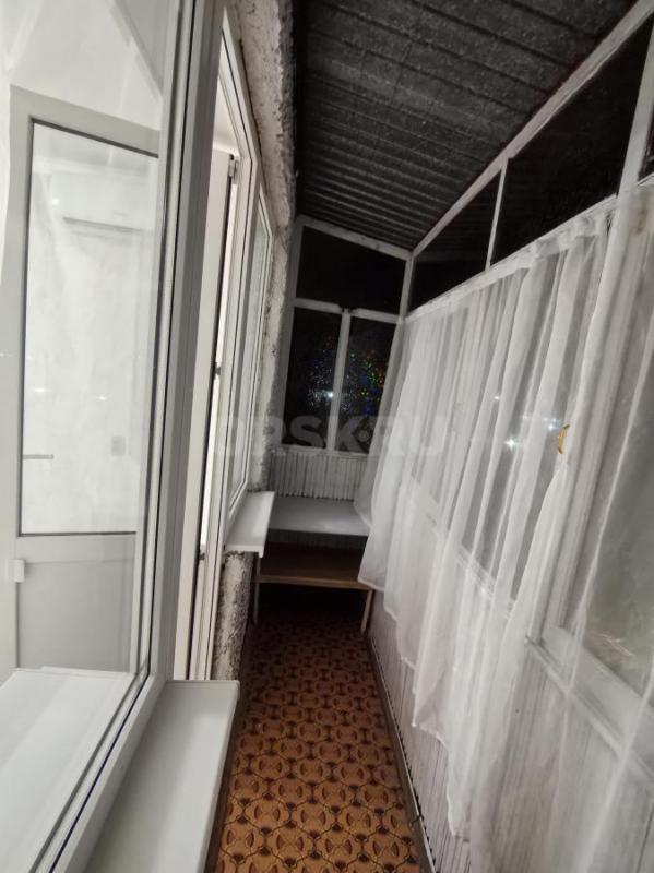 СРОЧНО В ЦЕНТРЕ ГОРОДА
Продается двухкомнатная квартира в пятиэтажном доме на пятом этаже. - Орск