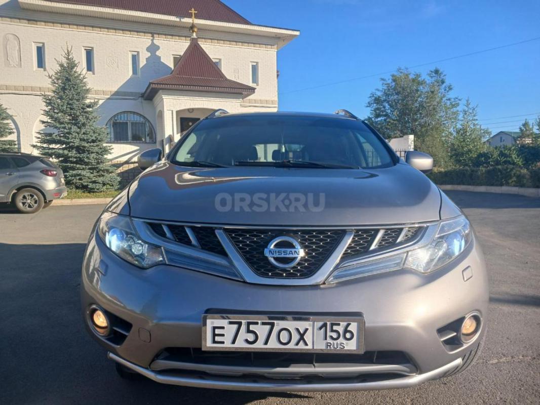 Продам хороший семейный автомобиль для своих лет! - Орск