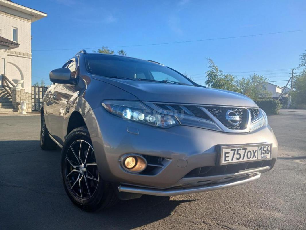 Продам хороший семейный автомобиль для своих лет! - Орск