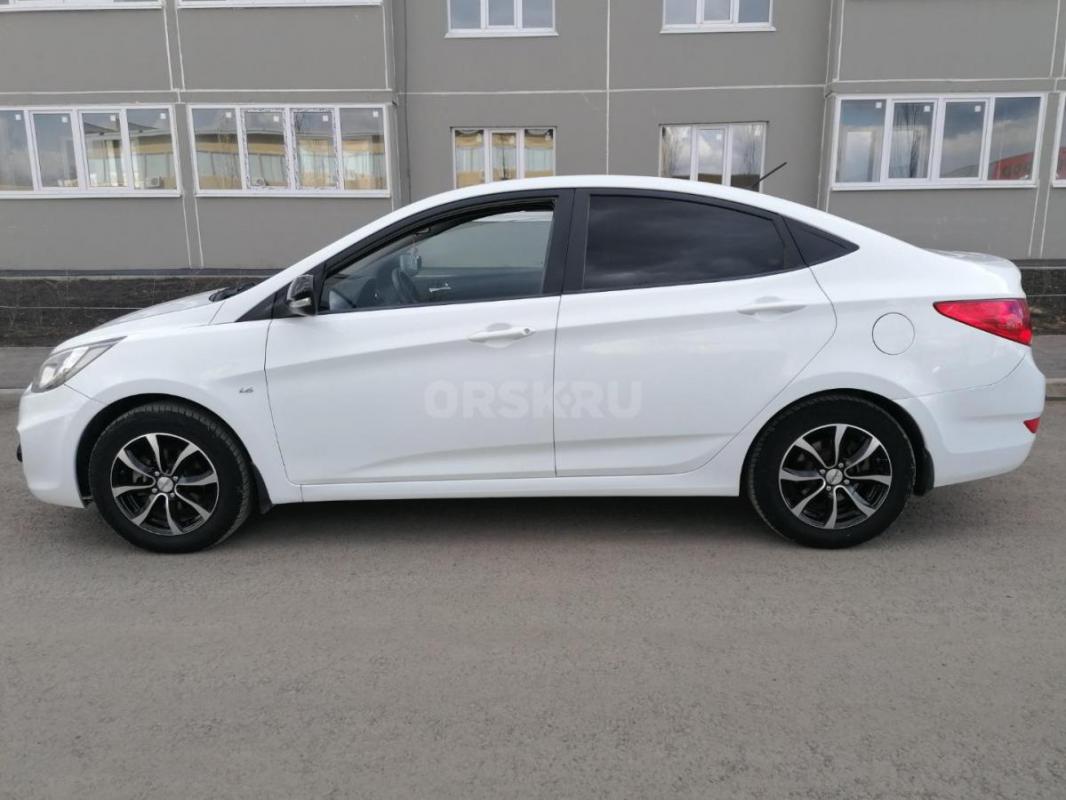 Продам ухоженный Hyundai Solaris 2011г. - Орск