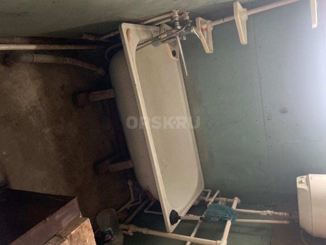 Дом на участке за п Звёздный 8 соток СНТ ОСТОР 13 С от центрального въезда 2 участок номер участка 1 - Орск