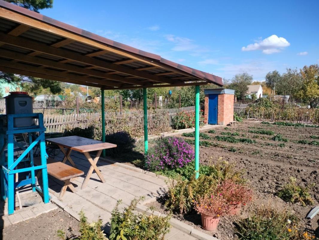 Продам ухоженный сад 6 соток район Зеленхоза,сразу за ж/д переездом направо. - Орск