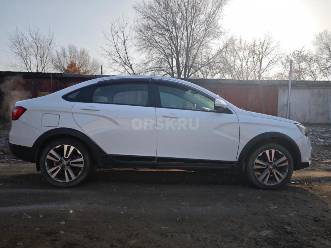 Продам Vesta Cross 2019 года. - Орск