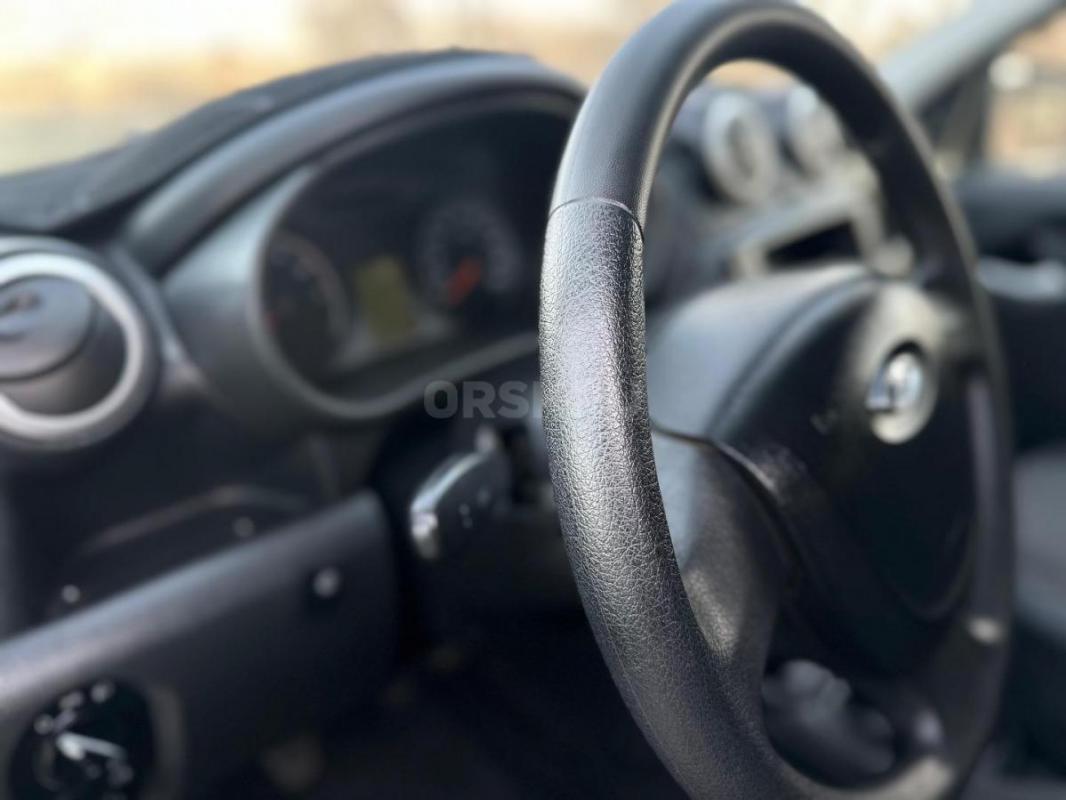 Продам Lada Granta 2015г
ПТС оригинал 3 владельца 
Без ДТП 
Пробег 176.000
Двигатель 8кл работае - Орск