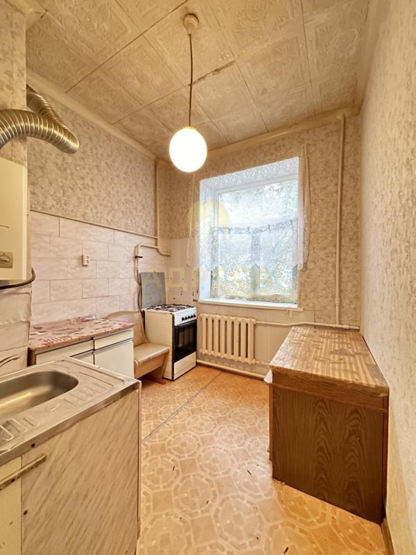 В продаже комната в двухкомнатной квартире, площадью 14,4 кв. - Оренбург