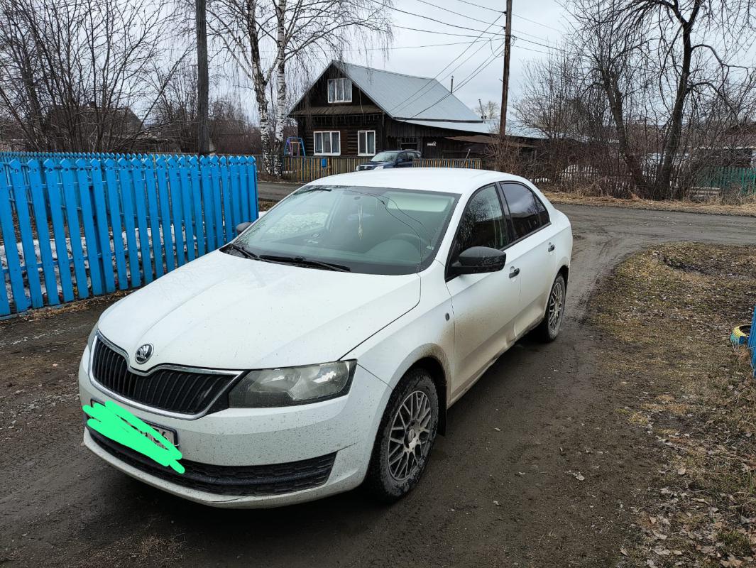 Автомобиль полностью на ходу, по технической части нареканий нет, родной пробег. - Орск