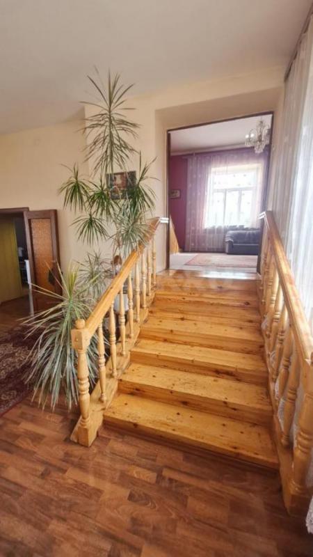 Продам уютный, просторный жилой дом по ул. - Орск