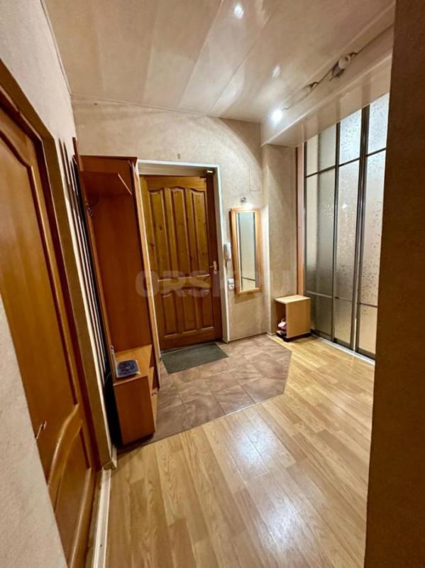 Вашему вниманию предлагается уютная 3-х комнатная квартира СТАРОГО ТИПА в самом сердце Орска, в райо - Орск