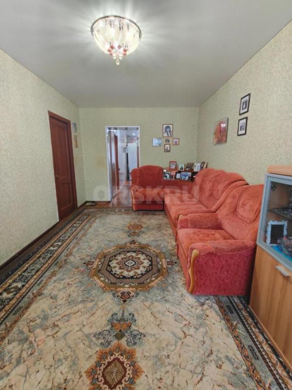 Продается уютная трехкомнатная квартира в г. - Орск