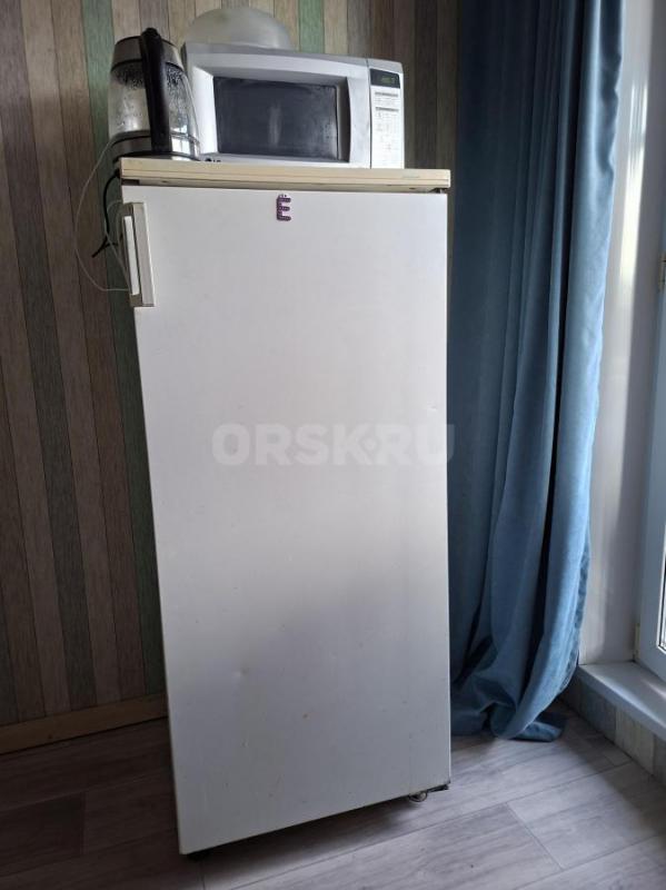 Продам рабочий холодильник. - Орск
