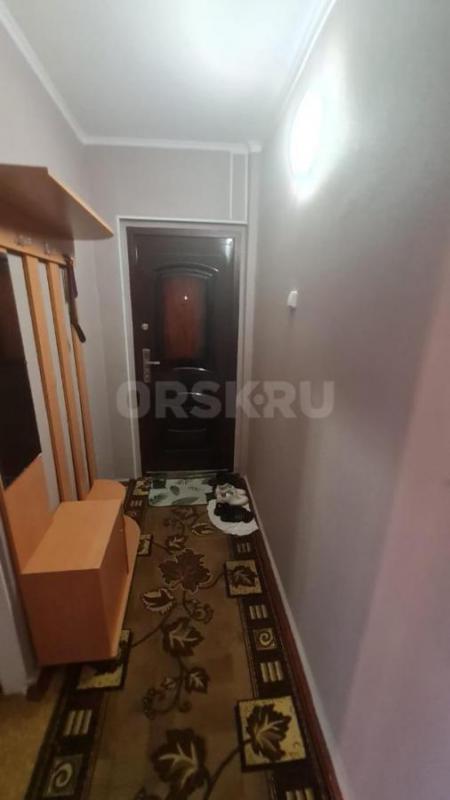 Сдам ТОЛЬКО на длительный срок просторную 2-х комнатную квартиру по адресу: ул. - Орск