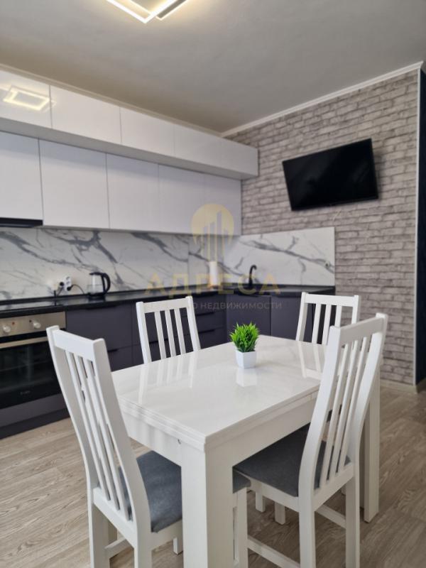 Продается светлая квартира 47 кв. - Оренбург