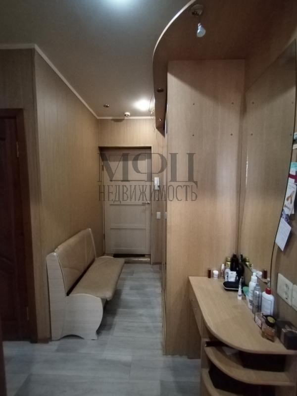 Предлагается к продаже отличная теплая и уютная 3-х комнатная квартира старого типа общей площадью 6 - Орск