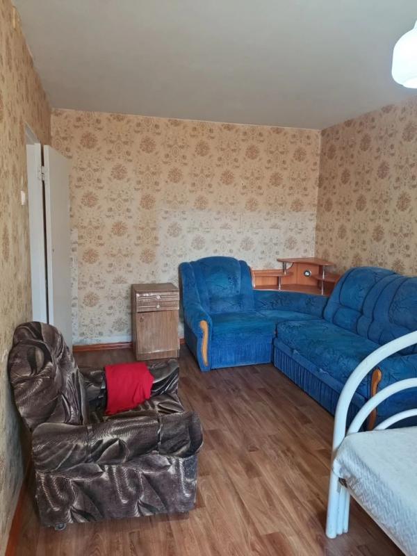 Сдам однушку 12 т руб все включено - Новотроицк