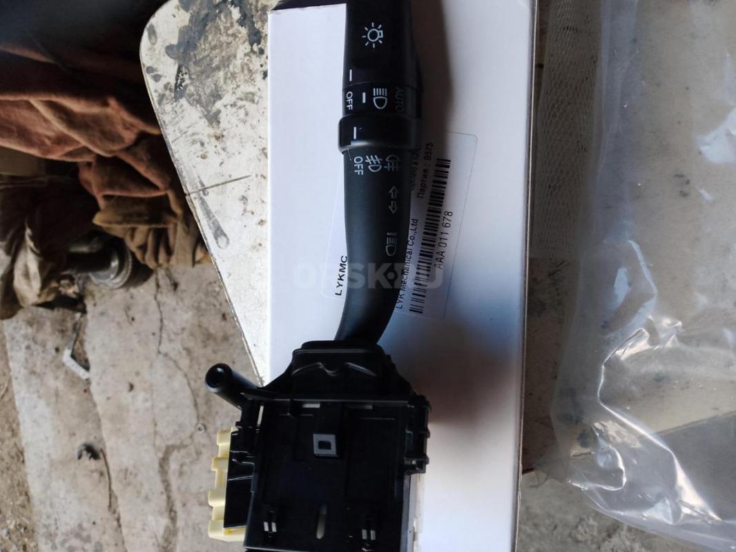 Переключатель света на Лифан Солано новый. - Орск