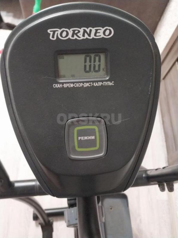 Продам эллиптический тренажёр Torneo
Продам тренажёр в хорошем, достойном состоянии. - Орск
