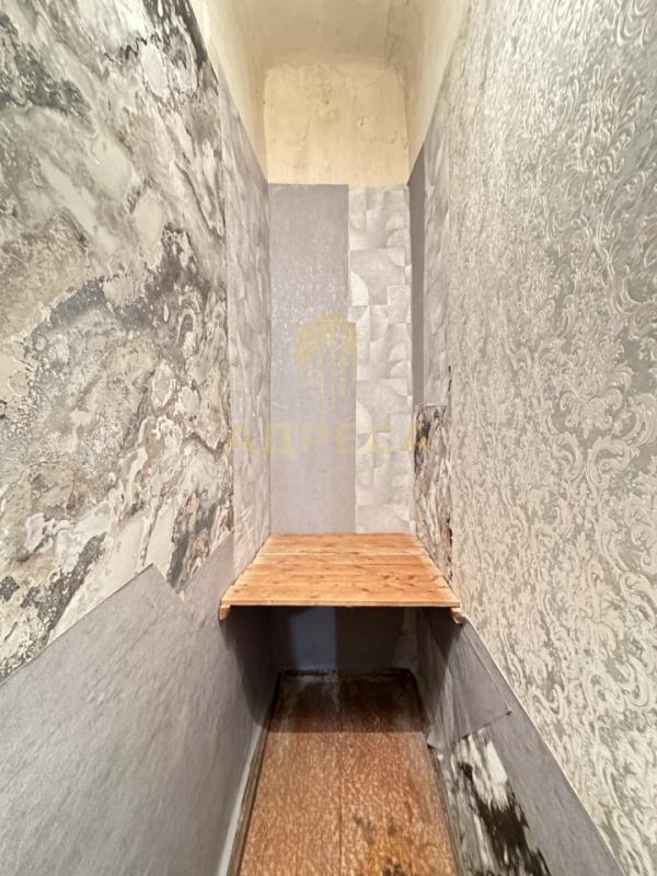 В продаже комната в двухкомнатной квартире, площадью 14,4 кв. - Оренбург