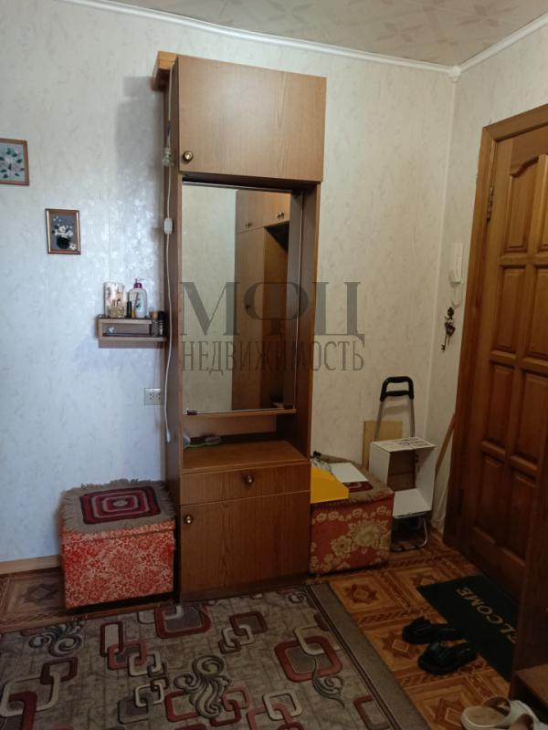 Продам 3 комнатную квартиру на 3 этаже 5 этажного дома. - Орск