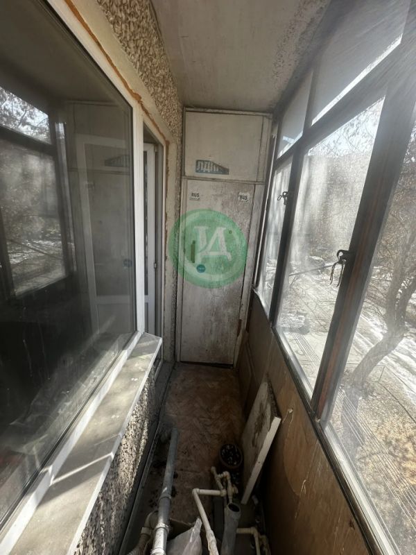 Продам 2 комнатную квартиру в 5 этажном доме на 2 этаже. - Орск