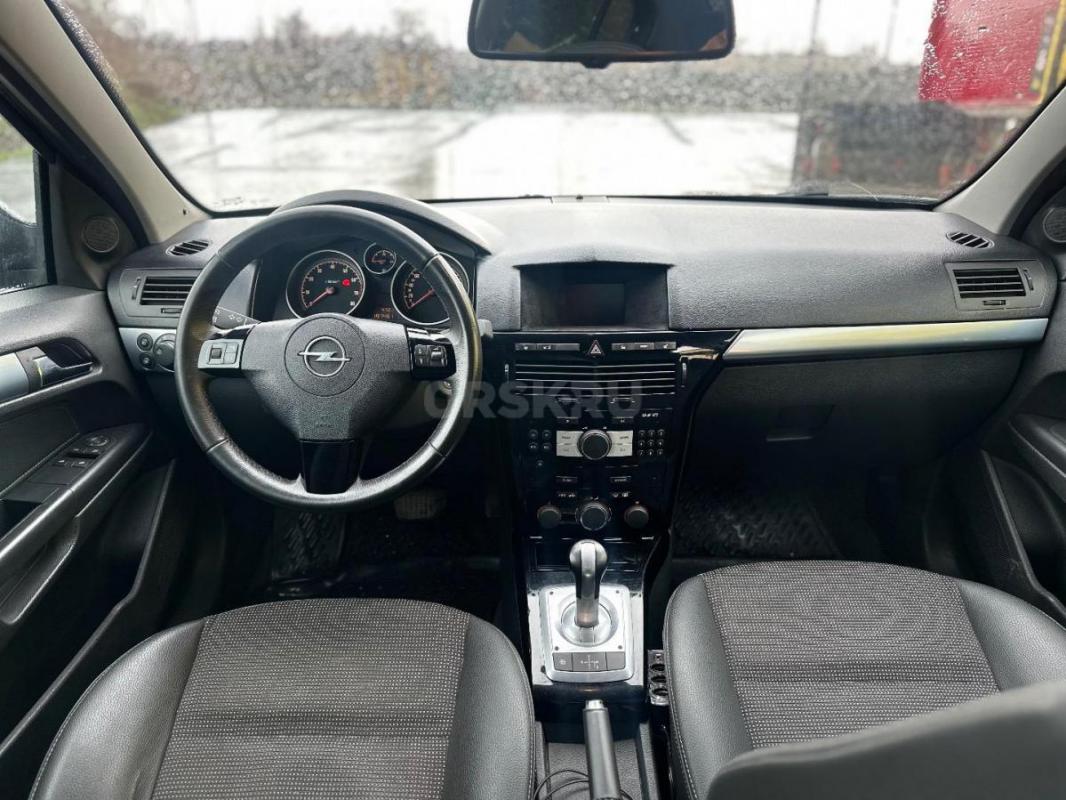 Продам Opel Astra H 2011г
3 собственника 
Пробег 197.000
Двигатель 1.6 в идеальном состоянии
Кор - Орск