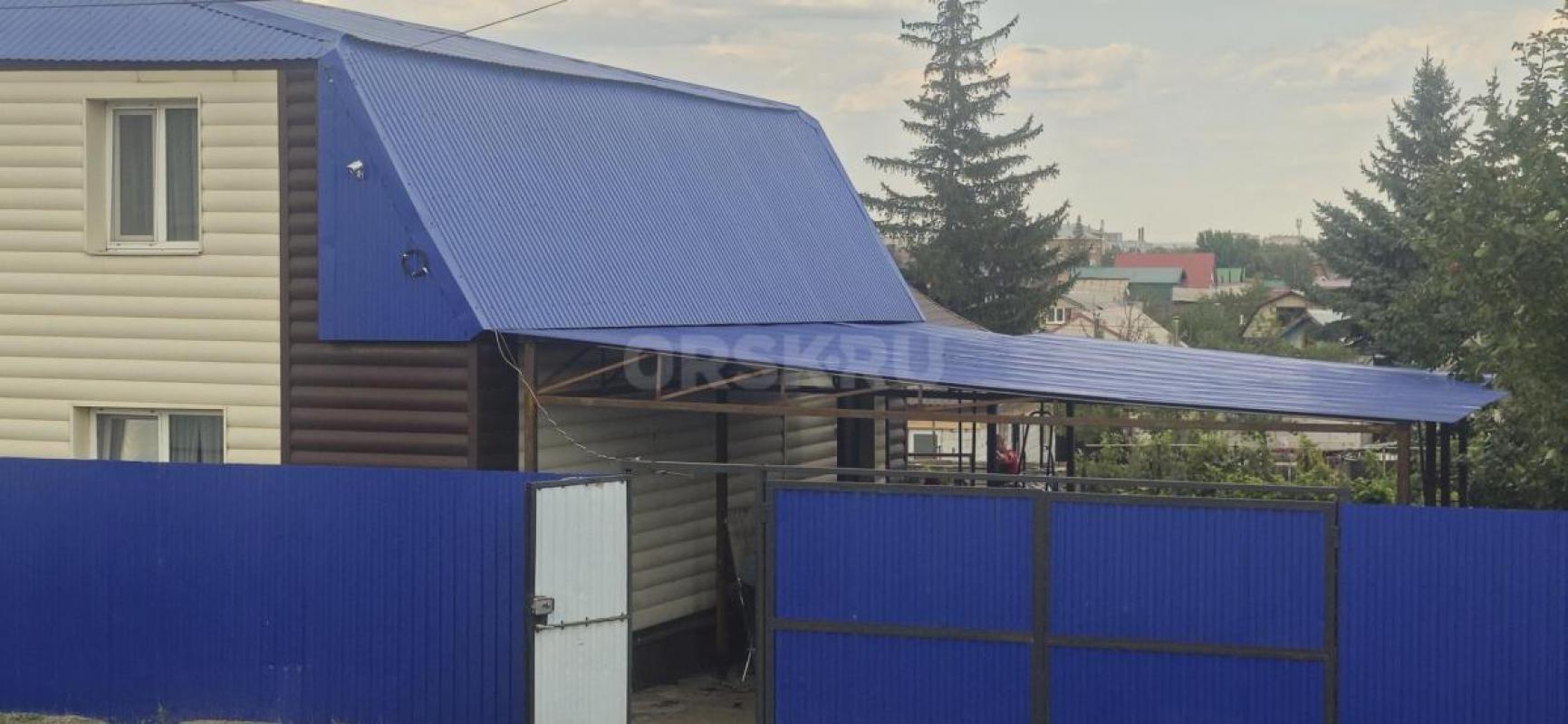 НАВЕСЫ, КОЗЫРЬКИ, ПЕРИЛА - изготовление и монтаж. - Орск