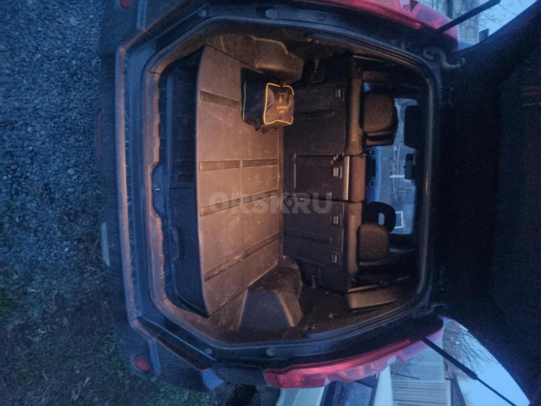 Электро люк.фонари на крыше. - Орск