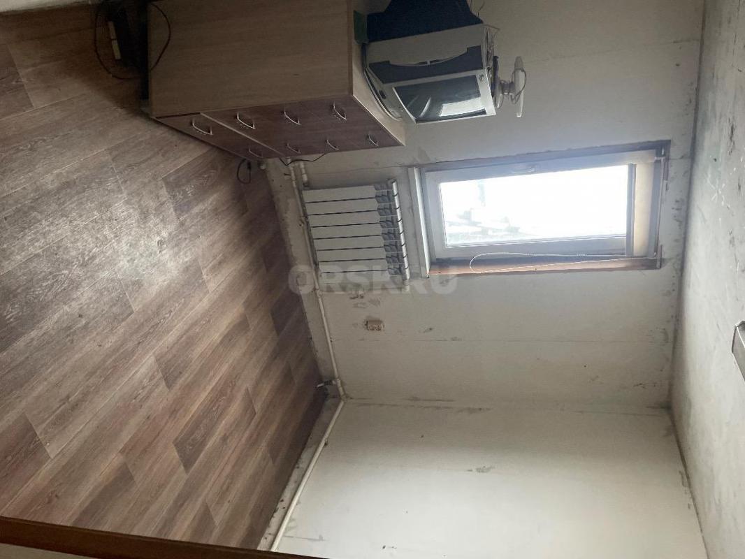 Дом на участке за п Звёздный 8 соток СНТ ОСТОР 13 С от центрального въезда 2 участок номер участка 1 - Орск