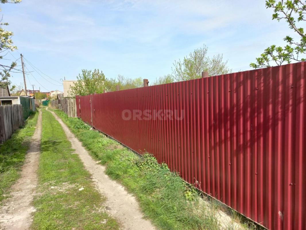 Продам участок 6,41 сотка СНТ ЮУМЗ-6,ухоженный, за лентой после мостика 3 минуты ходьбы. - Орск