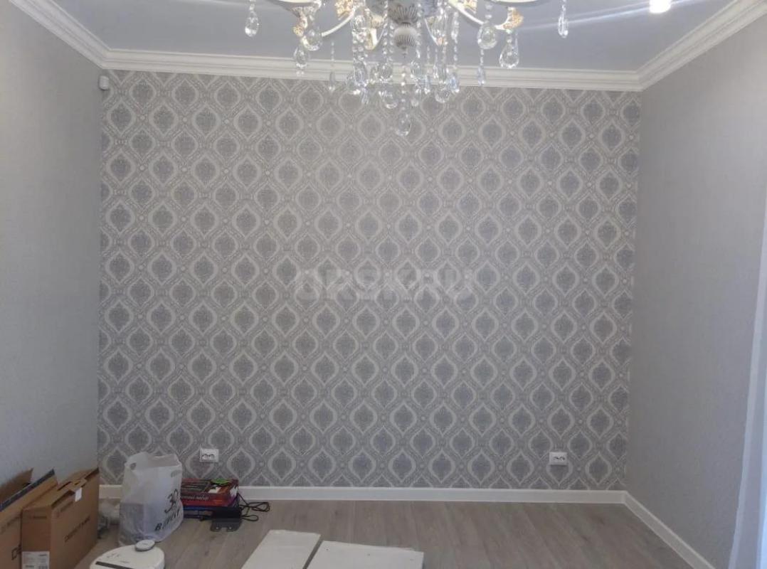 Делаем ремонт квартир и домов: штукатурка, демонтаж старых обоев,шпаклевка, поклейка обоев, потолки, - Орск