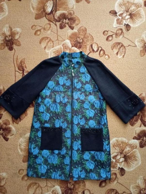 Демисезонная куртка , пальто, кардиган р.46 по 200 рублей, платья р.46 в идеальном состоянии по 100 - Орск