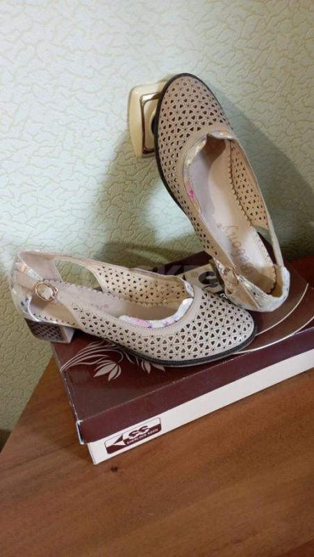 Ботинки демисезонные, состояние новых, по стельке 26 см ( одеты несколько раз)-600 руб., кроссовки п - Орск