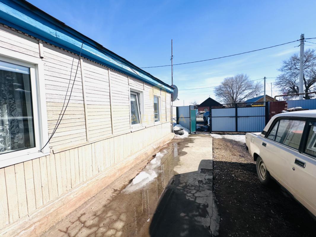 Продается дом в п. - Акбулак