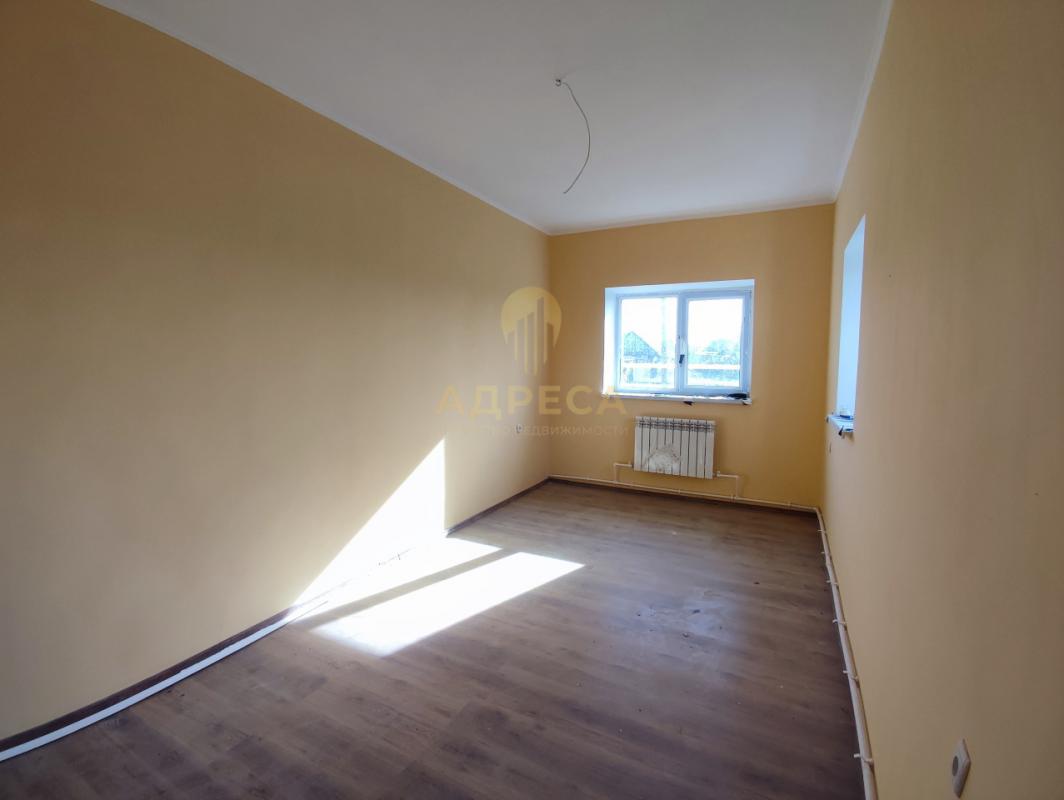 Продаётся новый двухэтажный дом площадью 96,6 квадратных метровв Сакмарском районе на участке 12 сот - Украинка