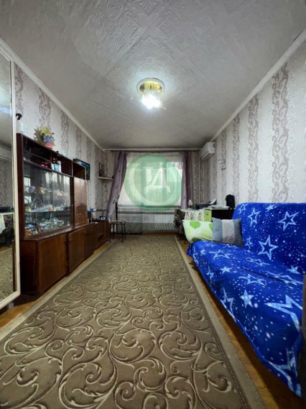 Продам 2-х комнатную квартиру по адресу: ул. - Орск