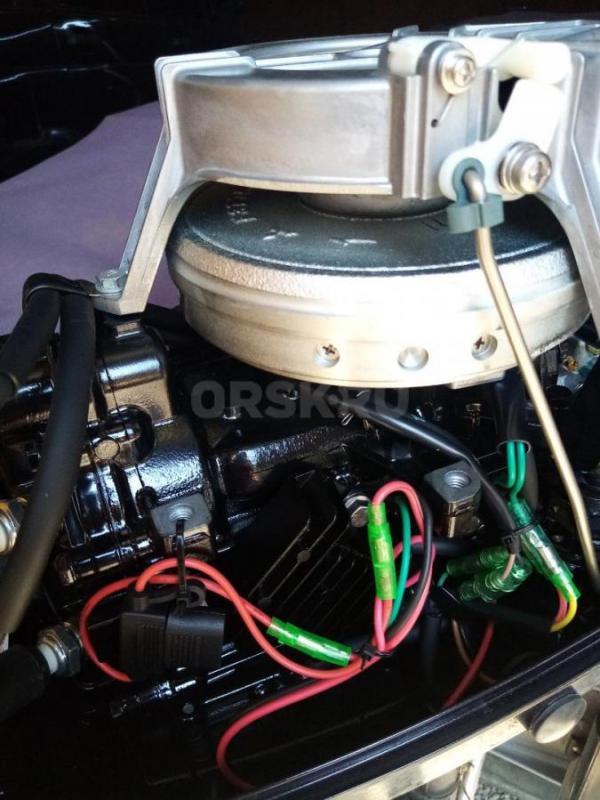 Продам японца Tohatsu 9.8 двигатель в отличном состоянии,установлена световая катушка (генератор)выд - Орск