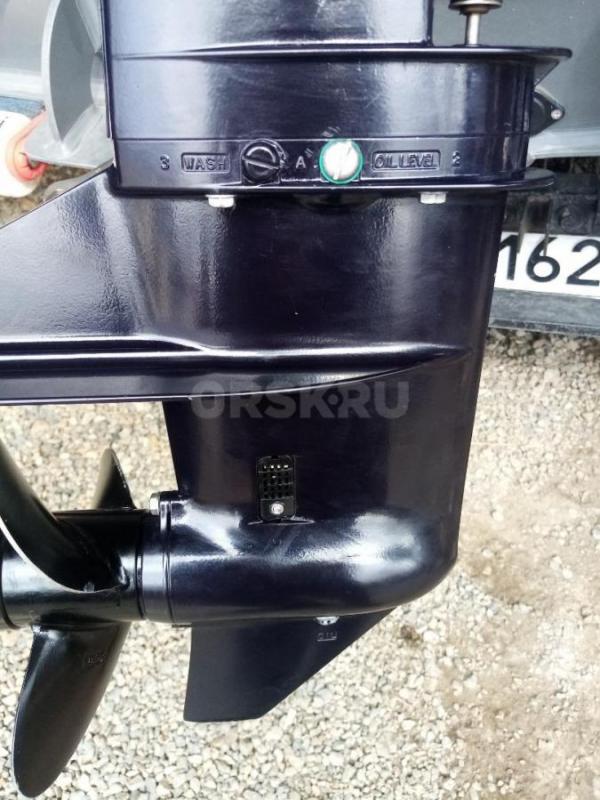 Продам японца Tohatsu 9.8 двигатель в отличном состоянии,установлена световая катушка (генератор)выд - Орск