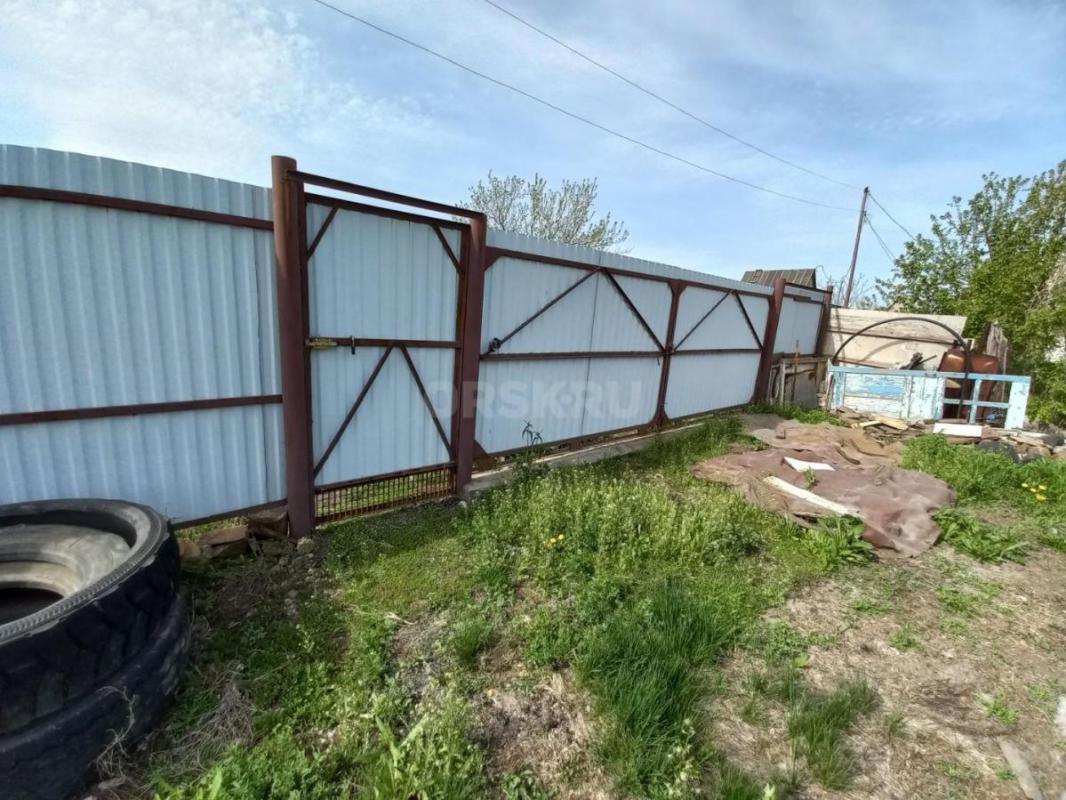 Продам участок 6,41 сотка СНТ ЮУМЗ-6,ухоженный, за лентой после мостика 3 минуты ходьбы. - Орск