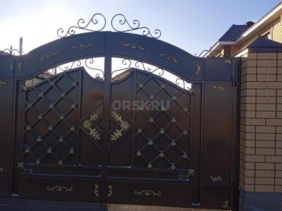 изготовим любые металлоизделия из профиля
садовую мебель столы стулья лавки скамейки мангальную зон - Орск