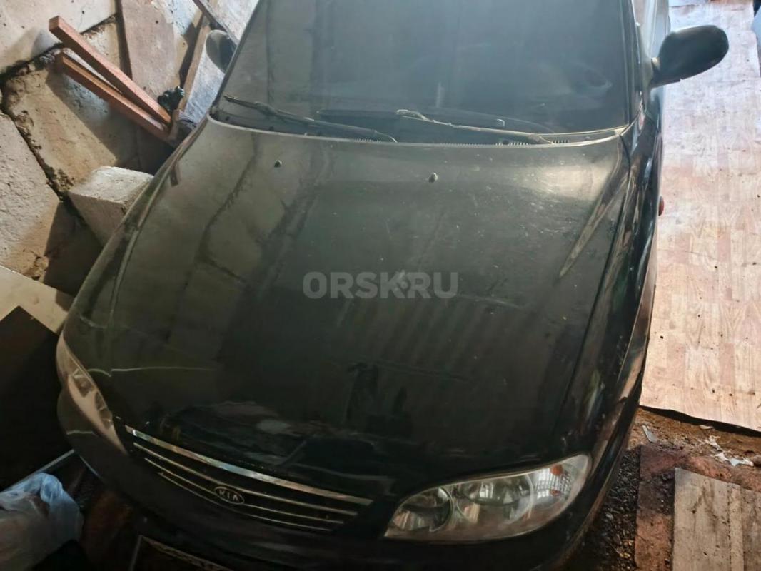 В хорошем состоянии. - Гай