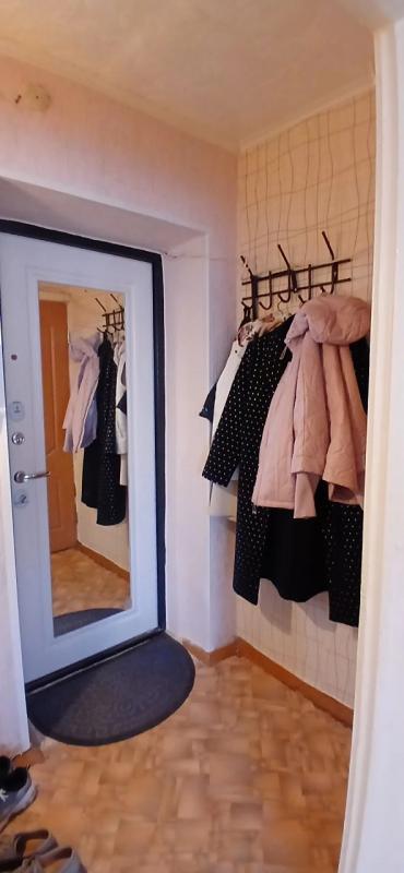 Предлагаем Вашему вниманию светлую уютную квартиру на привлекательном этаже
• г. - Новотроицк