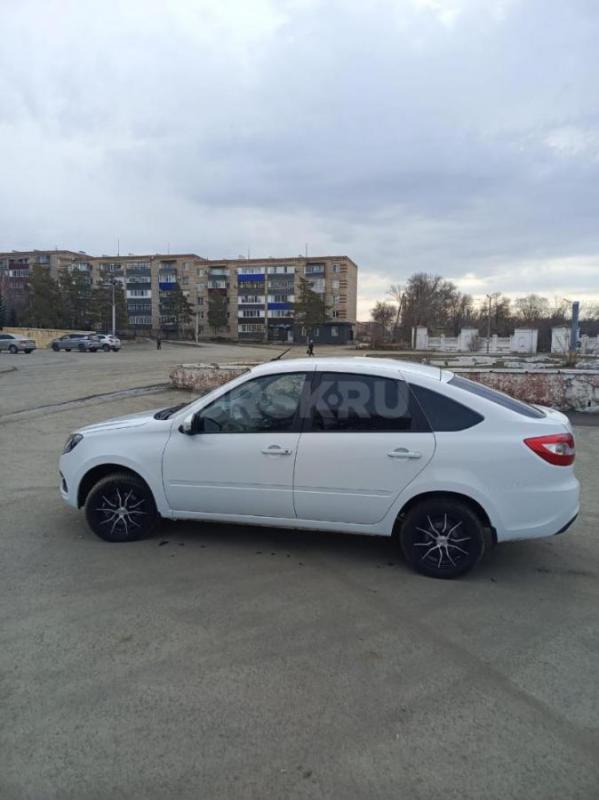 Белая Лада Гранта Лифтбек 2024г. - Орск