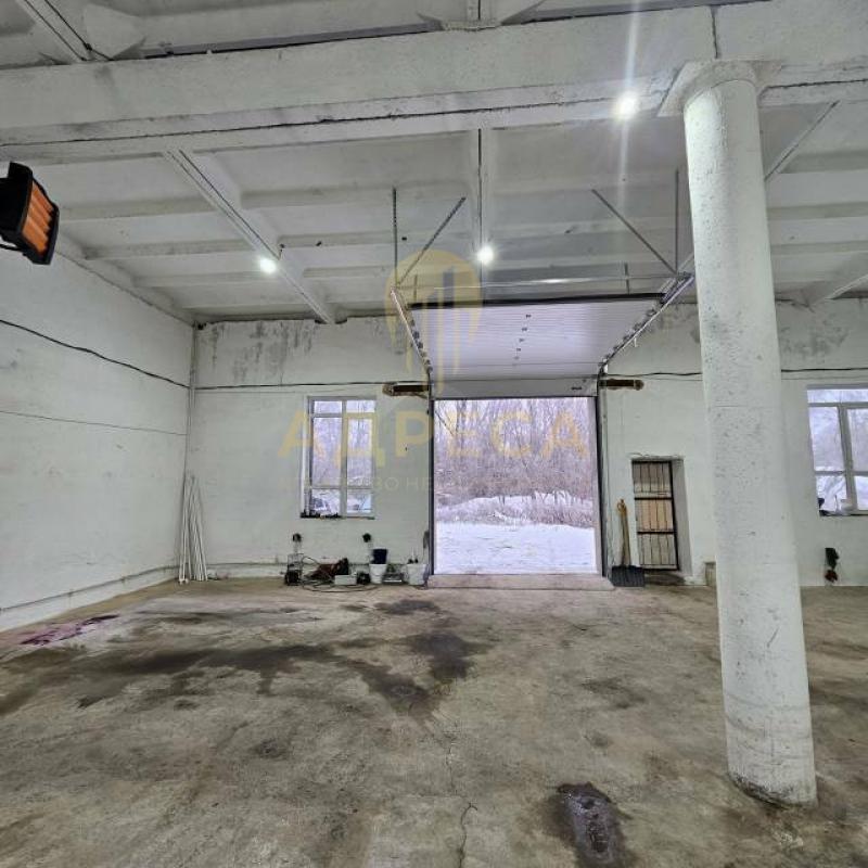 Продам капитальное отапливаемое здание площадью 190,2 м2 на ул. - Оренбург