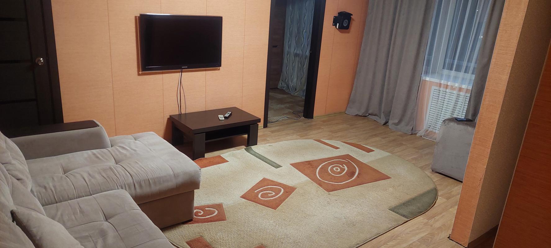 Квартира с ремонтом и мебелью. - Новотроицк