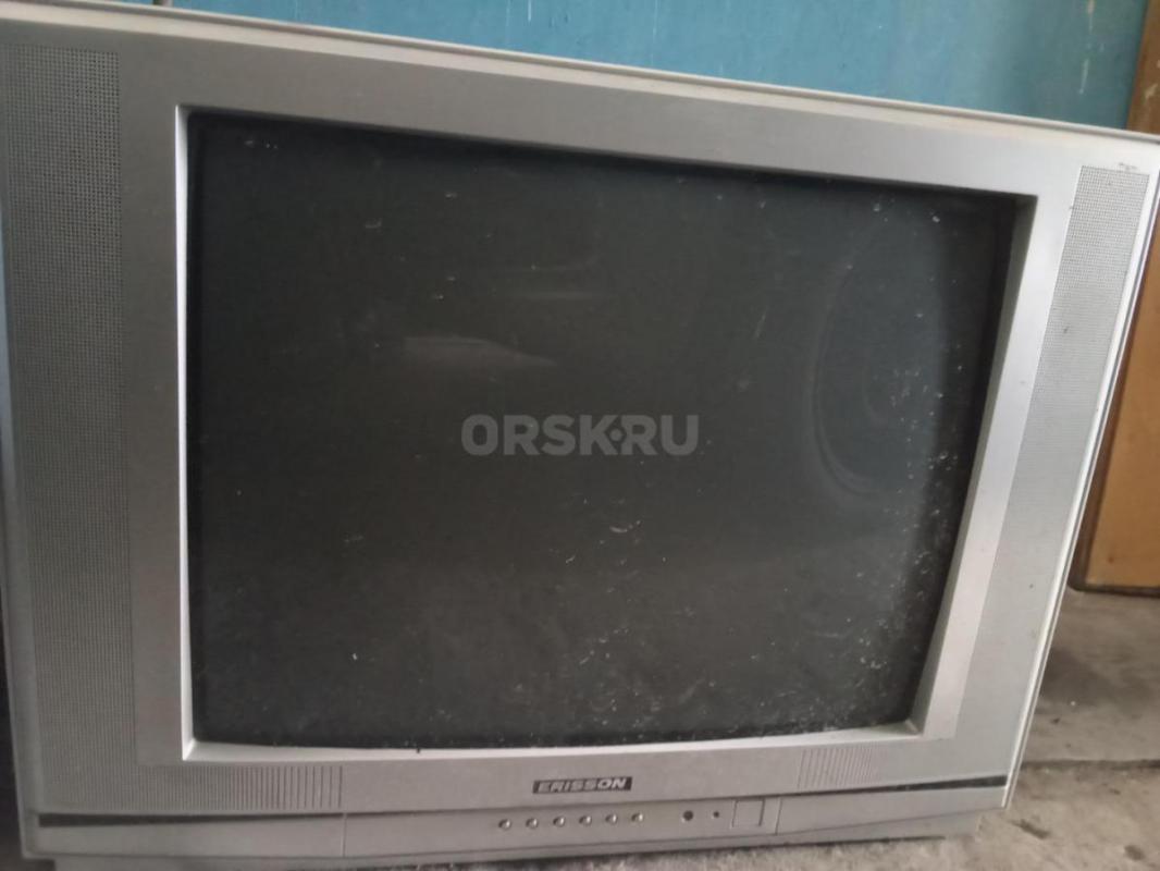 Продам детские качели 800 р., коляска 2000 р., велосипед 2000 р.,стульчик 500 р.,, магнитофон 300 р. - Орск