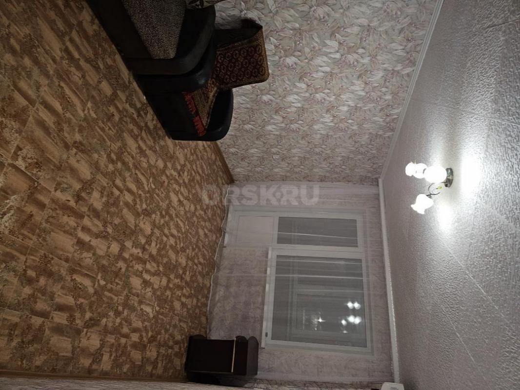 Сдам однокомнатную квартиру в аренду на длительный срок, в центре города ( ул. - Орск