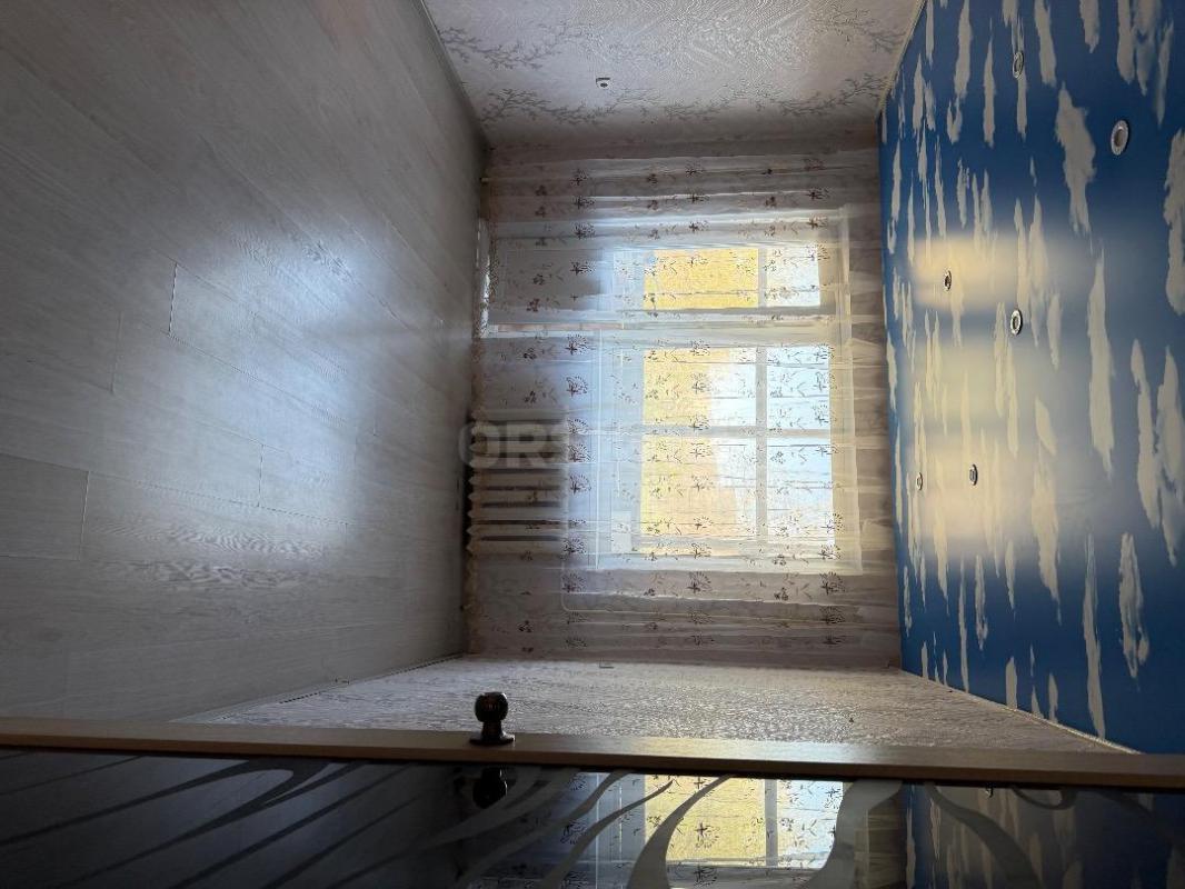 Сдам на длительный срок 2-х комнатную квартиру. 2-й этаж в  пятиэтажном доме. - Орск