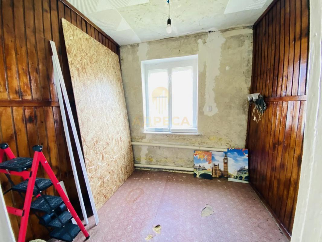 Продается 4 комнатная квартира площадью 64 кв. - Оренбург